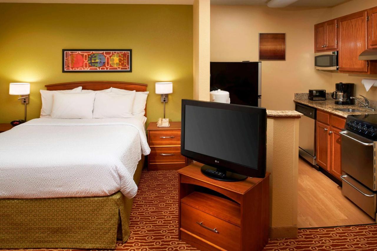 Sonesta Simply Suites Detroit Novi Exterior foto