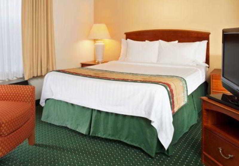 Sonesta Simply Suites Detroit Novi Habitación foto