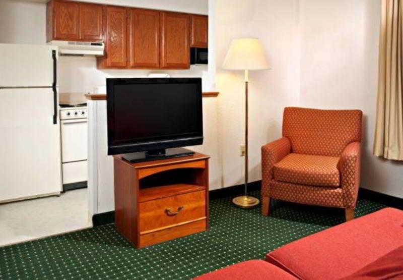 Sonesta Simply Suites Detroit Novi Habitación foto